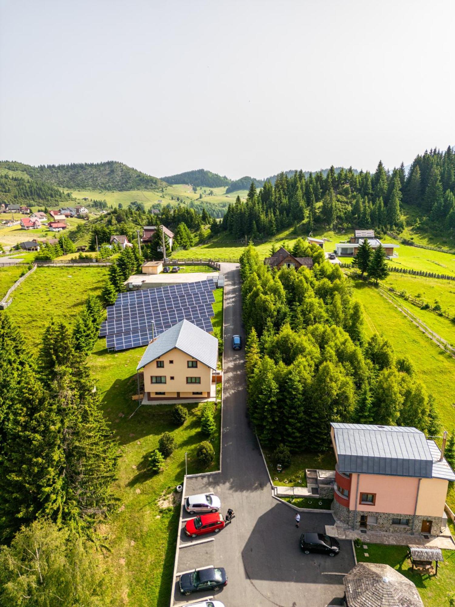 Resort Europark Fundata Luaran gambar
